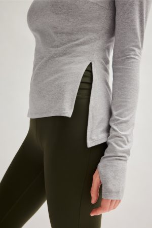 Coyote ReSet High-Low Long Sleeve Top